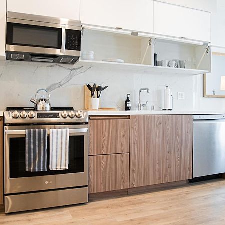 Luxury Apartment With The Hollywood Hills View لوس أنجلوس المظهر الخارجي الصورة