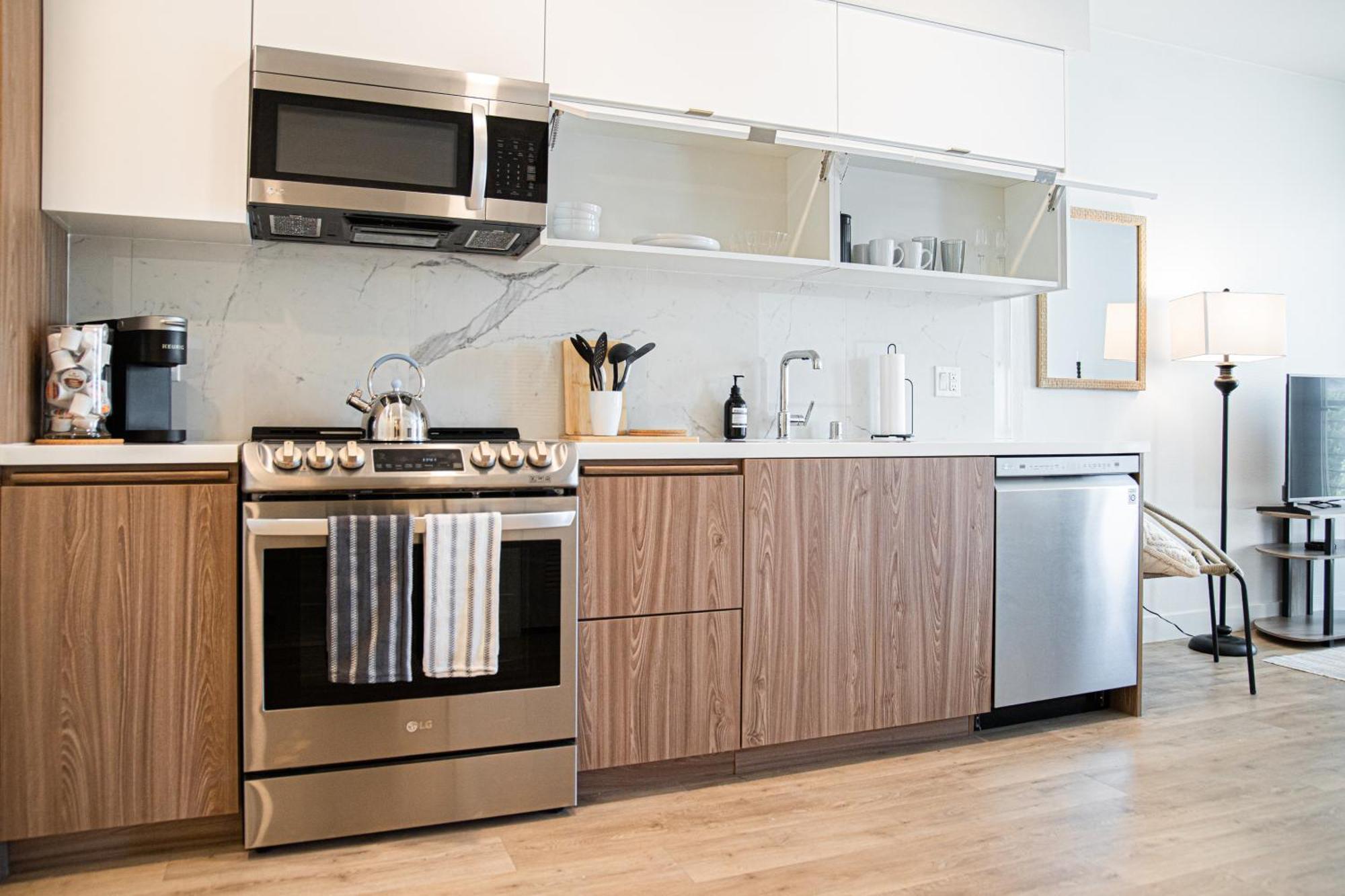 Luxury Apartment With The Hollywood Hills View لوس أنجلوس المظهر الخارجي الصورة
